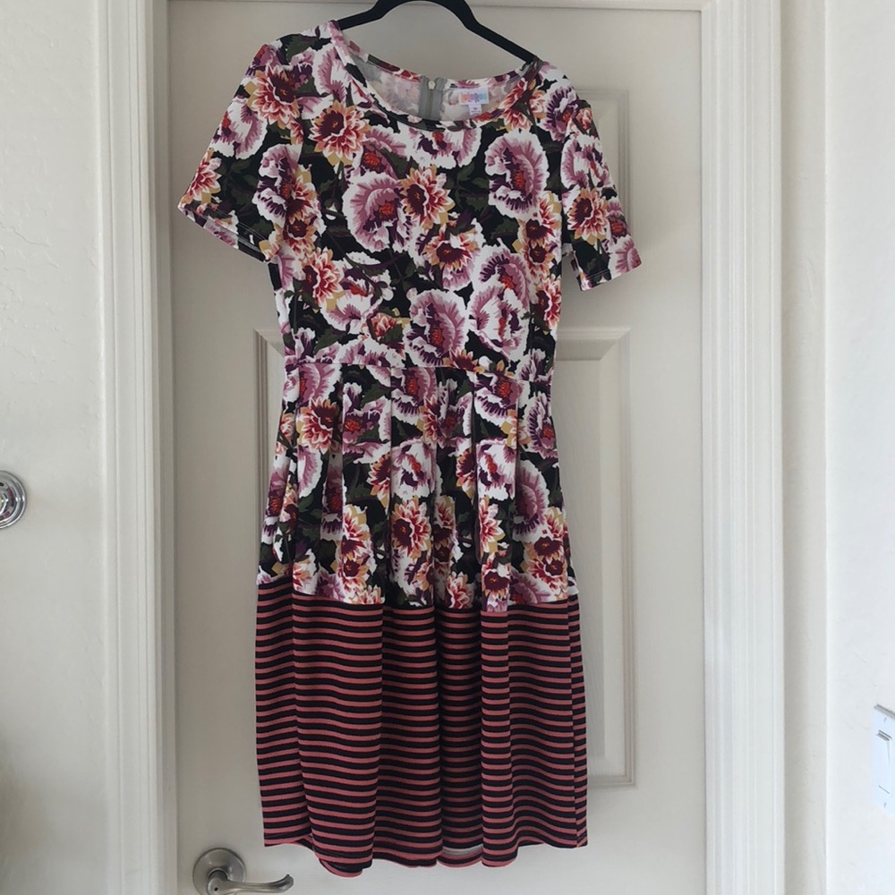 Lualroe Amelia Dress with Pockets
